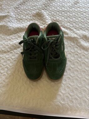 Reebok Dark Green Suede Low-Top Sneakers with Pink Lining